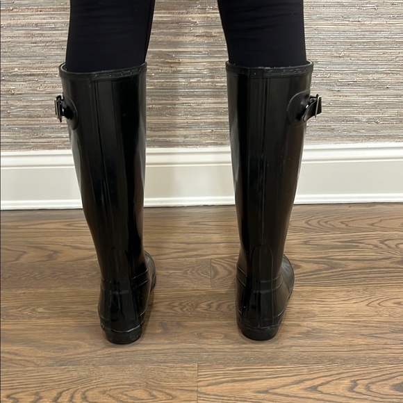 Hunter Black Rain Boots - Picture 3 of 6
